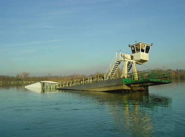 barrage flottant Caen